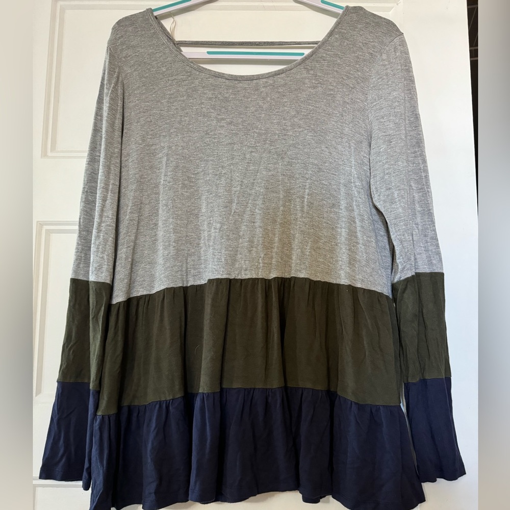 Bo Bel Long Sleeve Ruffle Medium Shirt